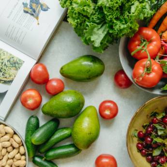 Comprar o produto de Nutrição na Síndrome dos Ovários Policísticos em Nutricionistas em Belém, PA por Solutudo