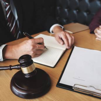 Comprar o produto de Reconhecimento de vinculo de emprego em Advocacia em Poços de Caldas, MG por Solutudo