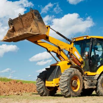 Comprar o produto de Serviço de retroescavadeira em Terraplanagens em Ninho Verde I Eco Residence, SP por Solutudo