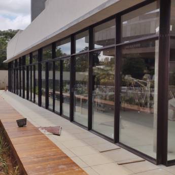 Comprar o produto de Empresa especializada em esquadrias em Esquadrias em São Paulo, SP por Solutudo