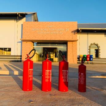Comprar o produto de Extintores em Extintores - Equipamentos de Proteção Contra Incêndio em Guajará-Mirim, RO por Solutudo