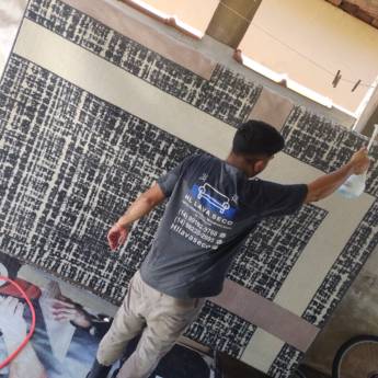 Comprar o produto de Limpeza de tapetes em Higienização e Lavagem de Carpete - Tapetes - Capachos em Lençóis Paulista, SP por Solutudo