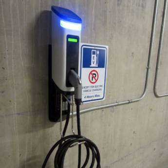 Comprar o produto de Carregador de veículos elétrico em Baterias e Carregadores em São Gonçalo, RJ por Solutudo