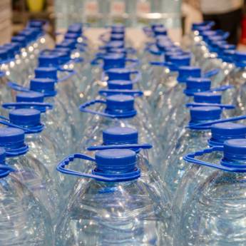 Comprar o produto de Vasilhame Bombona Água 20 Litros - Praticidade e Qualidade em Canoas em Gás em Canoas, RS por Solutudo
