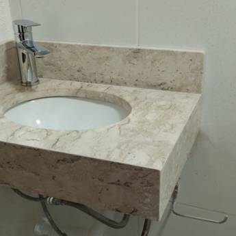Comprar o produto de Mármores para banheiro em Marmorarias em São José dos Campos, SP por Solutudo