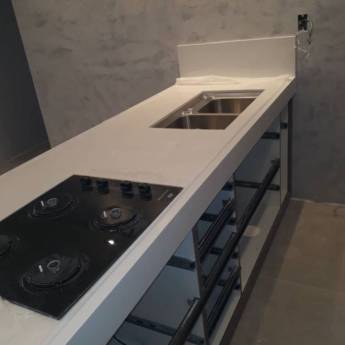 Comprar o produto de Mármores para cozinha em Marmorarias em São José dos Campos, SP por Solutudo