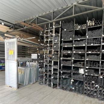 Comprar o produto de Metalon em Materiais para Construção em Poções, BA por Solutudo