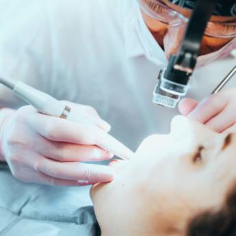 Comprar o produto de Retratamento de canal em Odontologia em Niterói, RJ por Solutudo