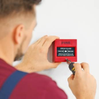 Comprar o produto de Alarme de incêndio em Extintores - Equipamentos de Proteção Contra Incêndio em Dourados, MS por Solutudo