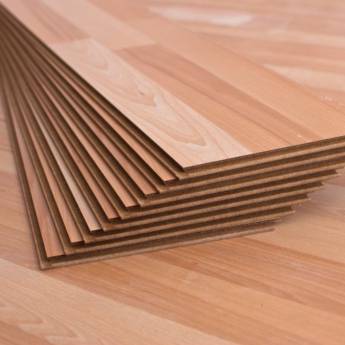 Comprar o produto de Piso Laminado em Piso Laminado em Itabira, MG por Solutudo