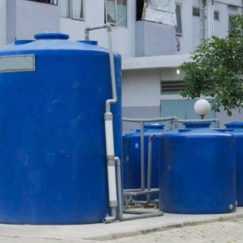 Comprar o produto de Limpeza de Caixa D'água Industrial e Residencial em Encanadores em Tatuí, SP por Solutudo