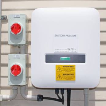 Comprar o produto de Inversor solar em Energia Solar em Ji-Paraná, RO por Solutudo