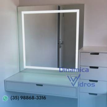 Comprar o produto de Vidraçaria - Qualidade e Sofisticação em Vidros -  Pouso Alegre/MG em Vidraçarias pela empresa Vidraçaria Dinamica Vidros em Alfenas, MG por Solutudo