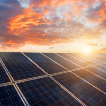 Comprar o produto de Energia Limpa em Energia Solar em Divinópolis, MG por Solutudo