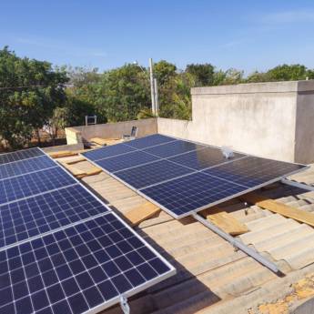 Comprar o produto de Energia Solar Híbrida: Solução Completa e Eficiente em Jales em Energia Solar em Jales, SP por Solutudo