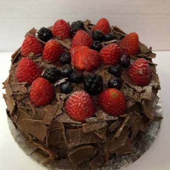 Comprar o produto de Bolos Recheados com Frutas Frescas – Sabor Artesanal em São Paulo SP em Bolos e Doces em São Paulo, SP por Solutudo