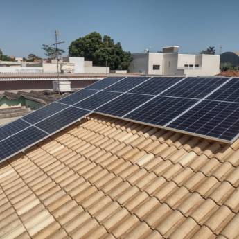 Comprar o produto de Inversor Off Grid: Energia Solar Independente em Jales em Energia Solar em Jales, SP por Solutudo