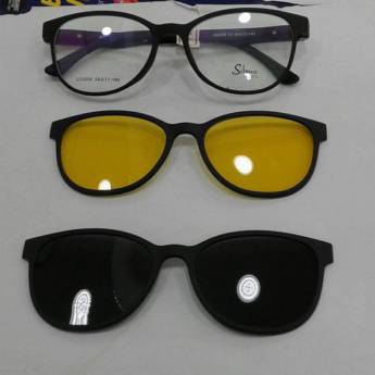 Comprar o produto de Armações de Óculos em Ótica em São Paulo, SP por Solutudo