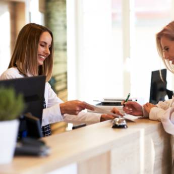 Comprar o produto de Serviço de Recepcionista - Atendimento Profissional - São Paulo, SP em Atendimento e Recepção em São Paulo, SP por Solutudo