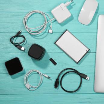 Comprar o produto de Acessórios Eletrônicos em Equipamentos e Acessórios de Informática - Eletrônicos em Urupema, SC por Solutudo