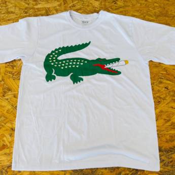 Comprar o produto de Camiseta Lacoste Mentblindada 014 - Branca em Camisetas e Blusas em Bauru, SP por Solutudo