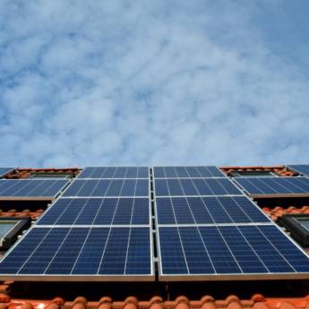 Comprar o produto de Energia Solar Residencial em Energia Solar em Curitiba, PR por Solutudo