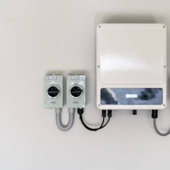 Comprar o produto de Wallbox e Micro Inversores em Energia Solar em Sapiranga, RS por Solutudo