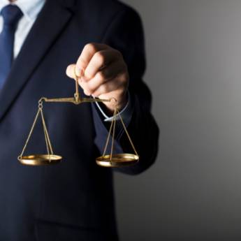 Comprar o produto de Auxílio Incapacidade Temporária e Permanente em Advocacia em Passo Fundo, RS por Solutudo