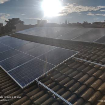 Comprar produto Especialista em Energia Solar em Energia Solar pela empresa Sinergia Segurança e Energia Solar em Tupã, SP