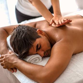 Comprar o produto de Massagem Relaxante em Massagem em Aracaju, SE por Solutudo