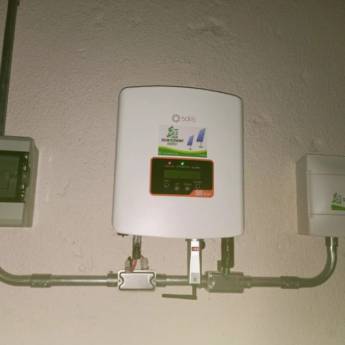 Comprar o produto de Inversores solares em Energia Solar em Sarzedo, MG por Solutudo