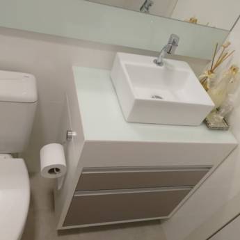 Comprar o produto de Banheiro planejado em Móveis Planejados - Marcenarias em Tijucas, SC por Solutudo Comprar o produto de Banheiro planejado em Móveis Planejados - Marcenarias em Tijucas, SC por Solutudo