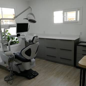 Comprar o produto de Consultórios em Móveis Planejados - Marcenarias em Tijucas, SC por Solutudo Comprar o produto de Consultórios em Móveis Planejados - Marcenarias em Tijucas, SC por Solutudo