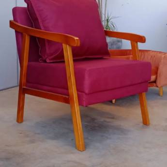 Comprar o produto de Estofaria automotiva em couro natural em Estofados | Tapeçaria em Itapema, SC por Solutudo