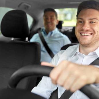 Comprar o produto de Viagens Inter estadual em Motoristas Particulares - Transportes Executivos em Campo Mourão, PR por Solutudo