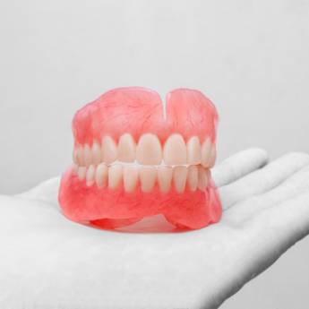 Comprar o produto de Prótese em Odontologia em Santa Bárbara D'Oeste, SP por Solutudo