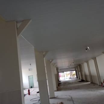 Comprar o produto de Forro PVC instalado em Rio preto em Forros e Divisórias em São José do Rio Preto, SP por Solutudo