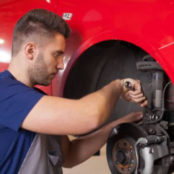 Comprar o produto de Suspensão de carro  em Oficina Mecânica em Avaré, SP por Solutudo