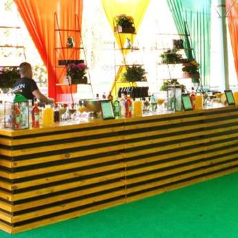 Comprar o produto de Estrutura de Bar Rústico para Eventos Externos em Festas e Eventos pela empresa Bar Temático - Eventos e Consultorias em Foz do Iguaçu, PR por Solutudo