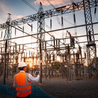 Comprar o produto de Estudos para Sistemas Elétricos de Potência – Segurança e Eficiência para Redes Elétricas em Cuiabá em Energia Solar em Cuiabá, MT por Solutudo