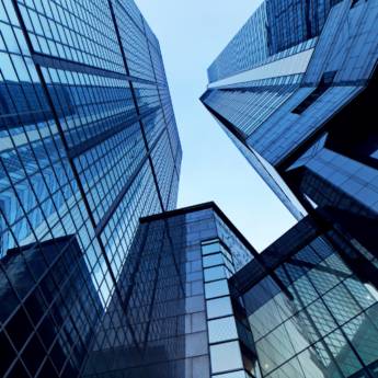 Comprar o produto de Prédios em Construtoras em Porto Seguro, BA por Solutudo