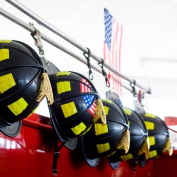 Comprar o produto de Instrução Técnica Brigada de incêndio em Treinamentos e Cursos para Brigadas de Incêndio em Botucatu, SP por Solutudo