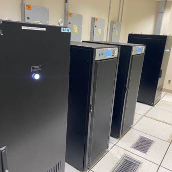 Comprar o produto de No Breaks em Energia Elétrica em São Paulo, SP por Solutudo
