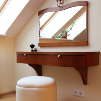 Comprar o produto de Penteadeiras - Elegância e Praticidade em Mairiporã, SP em Móveis Planejados - Marcenarias em Mairiporã, SP por Solutudo