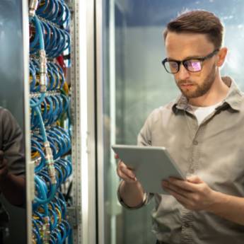 Comprar o produto de Visita Técnica para Adequação das Necessidades de Segurança no Ambiente de Trabalho  em Cursos de Segurança do Trabalho em Parobé, RS por Solutudo