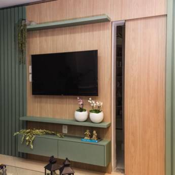 Comprar o produto de Painéis para TV em Móveis Planejados - Marcenarias em Feira de Santana, BA por Solutudo