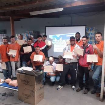 Comprar o produto de Engenheiro - Qualidade e Confiança em Projetos de Engenharia em Barueri/SP em Engenharia - Engenheiros em Barueri, SP por Solutudo