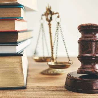 Comprar o produto de Advogado em Brasília em Advocacias em Brasília, DF por Solutudo