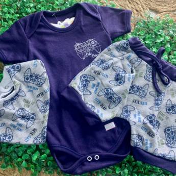Comprar o produto de Conjunto body com Babador  em Bodys em Foz do Iguaçu, PR por Solutudo