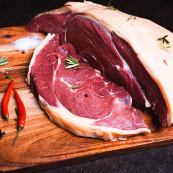Comprar o produto de Bife de alcatra  em Carnes em Mineiros, GO por Solutudo